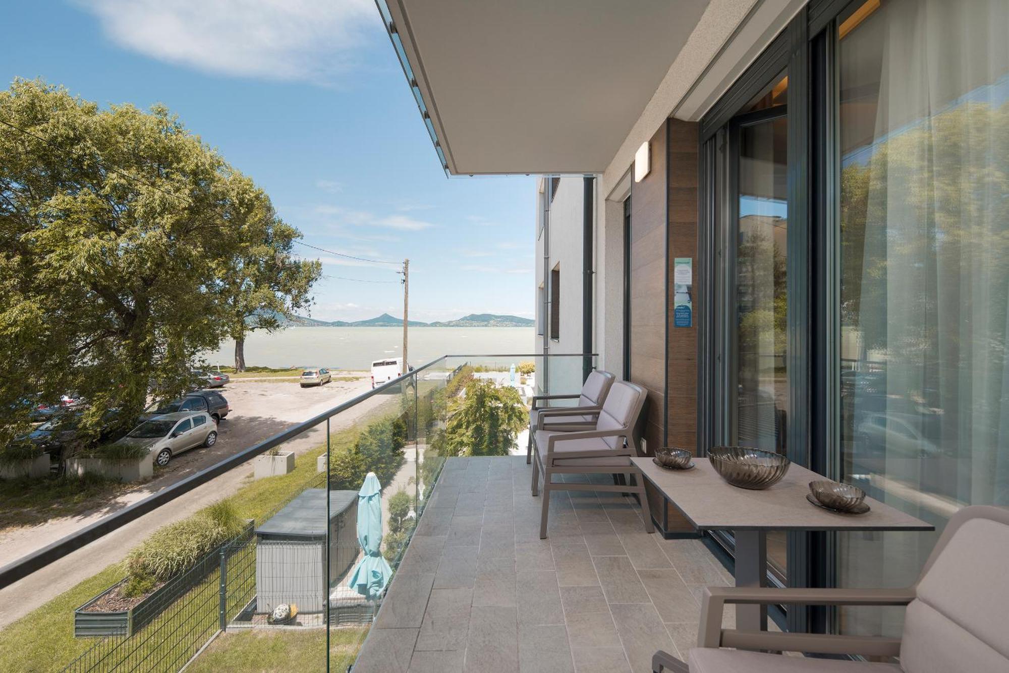 Sunset Resort - Lakeside Apartment Fonyód Cameră foto