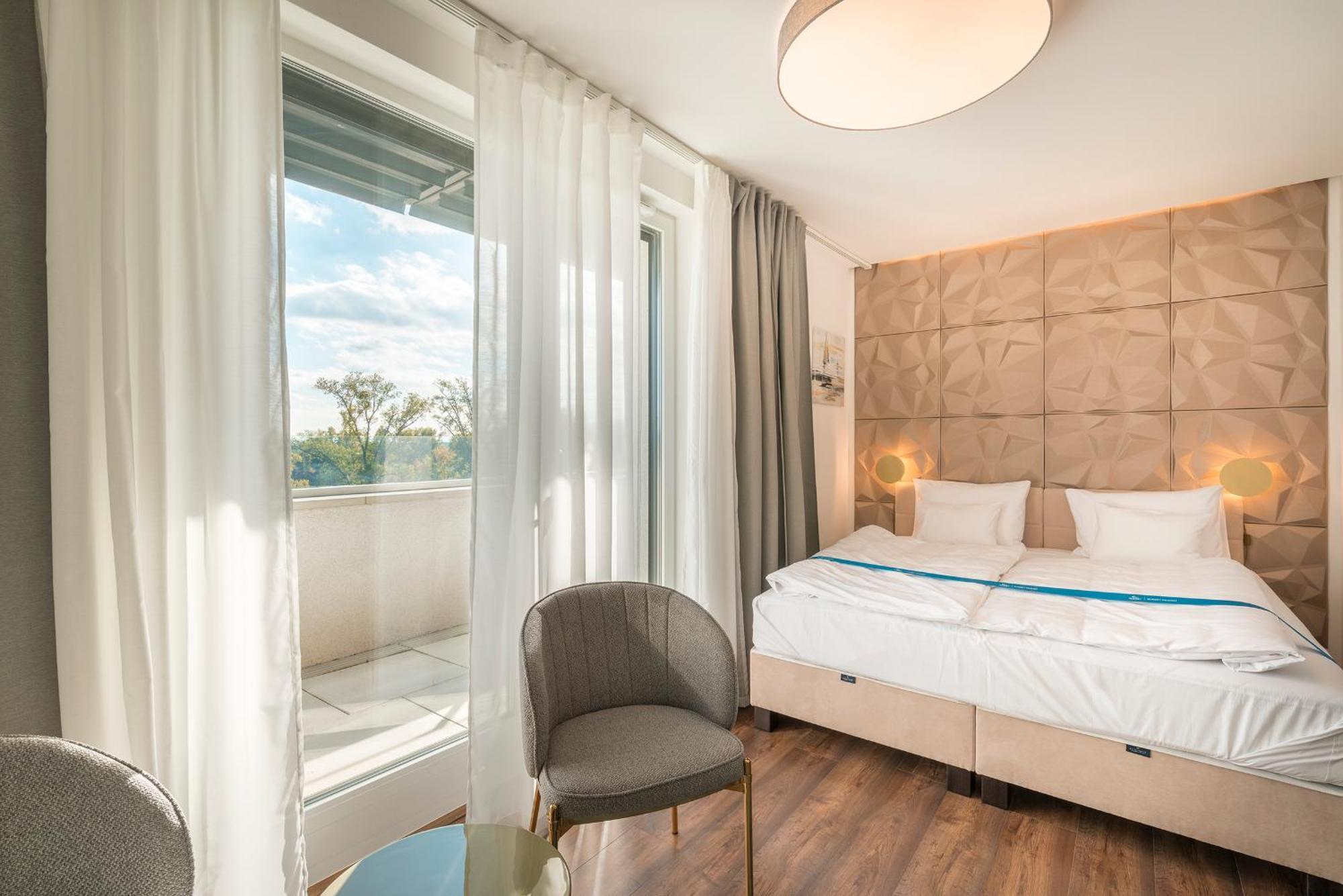 Sunset Resort - Lakeside Apartment Fonyód Cameră foto