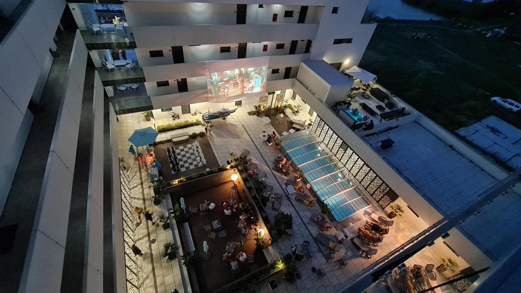 Sunset Resort - Lakeside Apartment Fonyód Exterior foto
